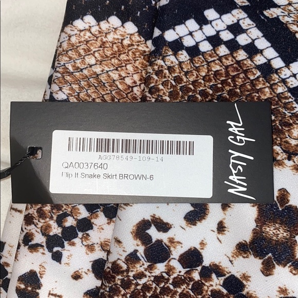 Nasty Gal Flip It Snake Skirt Brown - Picture 7 of 7